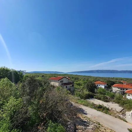 Nef * Pinezici (Krk)