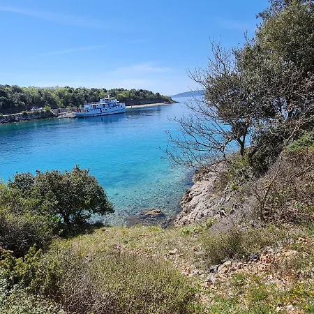 Nef Apartment Pinezici (Krk)